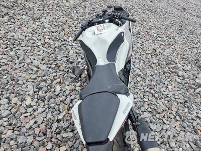 Zdjęcie 6 z 9 samochodu: 2025 KAWASAKI ZX636 K VIN:JKBZXJJ19SA022369 - miniatura