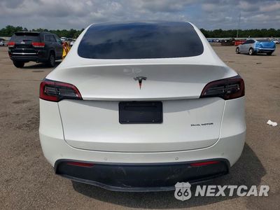 Zdjęcie 6 z 14 samochodu: 2022 TESLA MODEL Y VIN:7SAYGDEE3NF322797 - miniatura