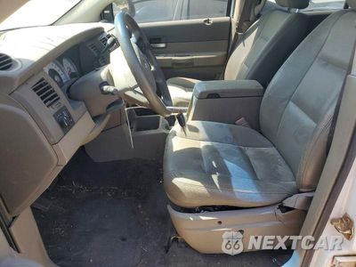 Zdjęcie 7 z 13 samochodu: 2004 DODGE DURANGO SLT VIN:1D4HD48N04F115069 - miniatura