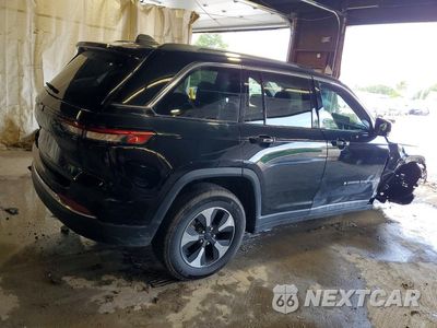 Trzecie zdjęcie samochodu z tyłu: 2024 JEEP GRAND CHEROKEE LIMITED 4XE VIN:1C4RJYB60R8923131 - miniatura