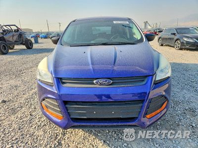 Piąte zdjęcie samochodu w środku: 2014 FORD ESCAPE S VIN:1FMCU0F74EUB46497 - miniatura