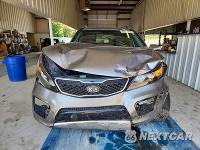 Piąte zdjęcie samochodu w środku: 2012 KIA SORENTO SX VIN:5XYKWDA23CG213747 - miniatura