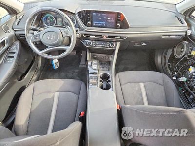 Zdjęcie 8 z 13 samochodu: 2022 HYUNDAI SONATA HYBRID SEL VIN:KMHL34JJ2NA047479 - miniatura