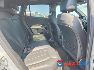 Zdjęcie 11 z 13 samochodu: 2021 MERCEDES-BENZ GLA 250 4MATIC VIN:W1N4N4HB0MJ154829 - miniatura