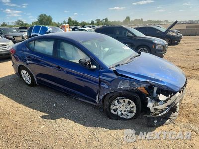 Czwarte zdjęcie samochodu z boku: 2018 HYUNDAI ELANTRA SE VIN:5NPD74LF6JH350032 - miniatura