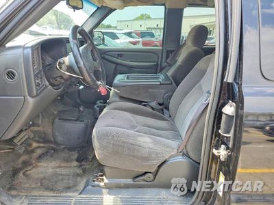 Zdjęcie 7 z 12 samochodu: 2006 CHEVROLET SILVERADO K1500 VIN:2GCEK19V861327277 - miniatura