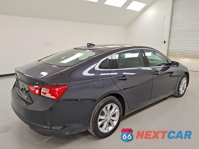 Trzecie zdjęcie samochodu z tyłu: 2023 CHEVROLET MALIBU LT VIN:1G1ZD5ST7PF215276 - miniatura