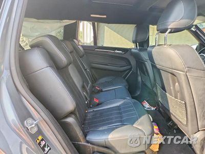 Zdjęcie 11 z 13 samochodu: 2018 MERCEDES-BENZ GLS 450 4MATIC VIN:4JGDF6EE8JB177260 - miniatura