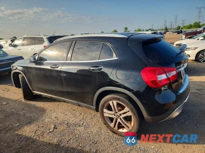 Drugie zdjęcie samochodu z przodu: 2019 MERCEDES-BENZ GLA 250 4MATIC VIN:WDCTG4GB7KJ600206 - miniatura