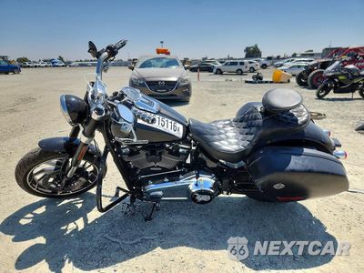 Trzecie zdjęcie samochodu z tyłu: 2018 HARLEY-DAVIDSON FLSB SPORT GLIDE VIN:1HD1YMJ68JC032636 - miniatura