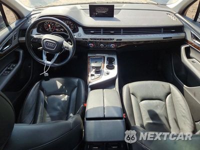 Zdjęcie 8 z 13 samochodu: 2017 AUDI Q7 PREMIUM PLUS VIN:WA1LHAF78HD055598 - miniatura