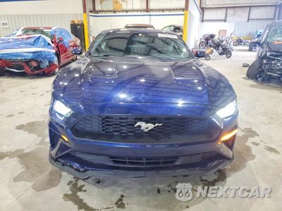 Piąte zdjęcie samochodu w środku: 2018 FORD MUSTANG VIN:1FA6P8TH8J5120306 - miniatura