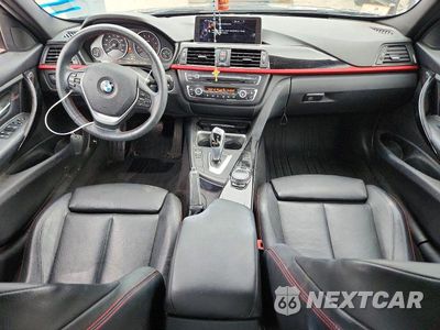 Zdjęcie 8 z 12 samochodu: 2014 BMW 328 XI SULEV VIN:WBA3B5G51ENS11446 - miniatura