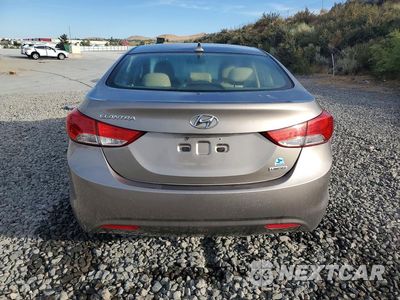 Zdjęcie 6 z 12 samochodu: 2013 HYUNDAI ELANTRA LIMITED VIN:5NPDH4AE0DH290227 - miniatura