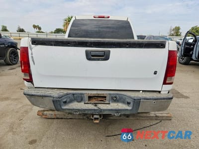 Zdjęcie 6 z 12 samochodu: 2008 GMC SIERRA C1500 VIN:2GTEC13J081335072 - miniatura