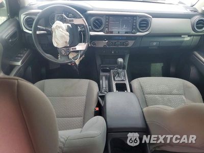 Zdjęcie 8 z 13 samochodu: 2023 TOYOTA TACOMA SR5 V6 VIN:3TMAZ5CN2PM219788 - miniatura