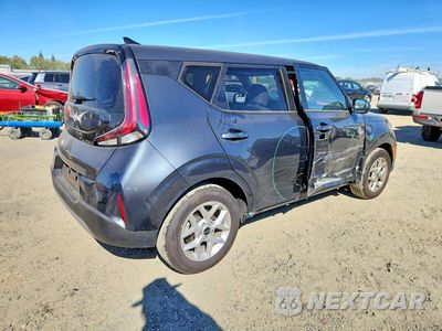 Trzecie zdjęcie samochodu z tyłu: 2025 KIA SOUL LX VIN:KNDJ23AU8S7274736 - miniatura