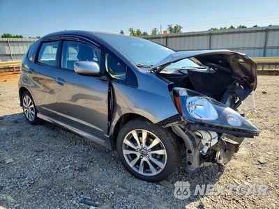 Czwarte zdjęcie samochodu z boku: 2013 HONDA FIT SPORT VIN:JHMGE8H54DC072028 - miniatura