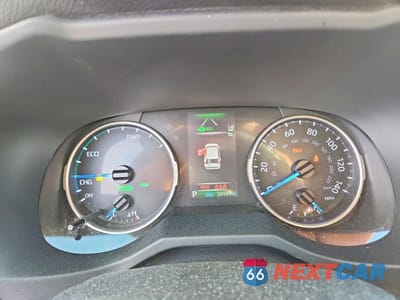 Zdjęcie 9 z 14 samochodu: 2020 TOYOTA RAV4 LE VIN:JTMMWRFV9LD059682 - miniatura