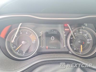 Zdjęcie 9 z 13 samochodu: 2022 JEEP CHEROKEE LATITUDE VIN:1C4PJMCX6ND542960 - miniatura