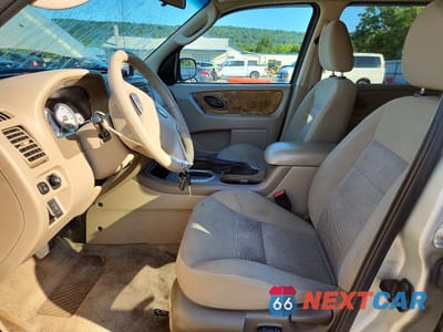 Zdjęcie 7 z 13 samochodu: 2006 FORD ESCAPE XLT VIN:1FMCU93136KA24201 - miniatura