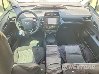 Zdjęcie 8 z 13 samochodu: 2022 TOYOTA PRIUS PRIME LE VIN:JTDKAMFP9N3215240 - miniatura