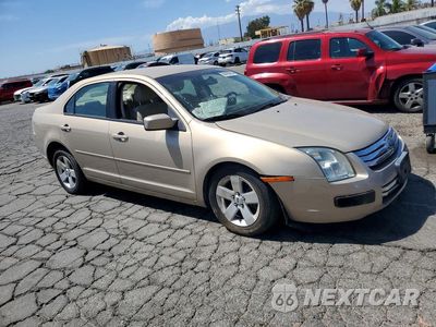 Czwarte zdjęcie samochodu z boku: 2006 FORD FUSION SE VIN:3FAHP07106R105312 - miniatura