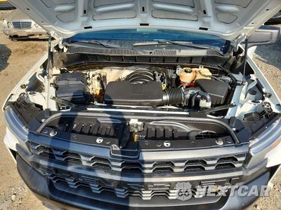 Zdjęcie 11 z 12 samochodu: 2019 CHEVROLET SILVERADO K1500 VIN:3GCNYAEH0KG286689 - miniatura