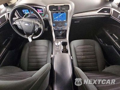 Zdjęcie 8 z 12 samochodu: 2019 FORD FUSION SE VIN:3FA6P0LU9KR240970 - miniatura