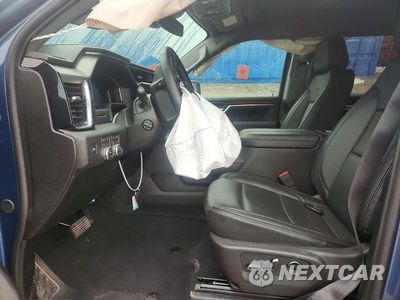 Zdjęcie 7 z 13 samochodu: 2026 GMC SIERRA K1500 DENALI VIN:1GTUUGED3TZ282886 - miniatura