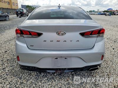 Zdjęcie 6 z 12 samochodu: 2018 HYUNDAI SONATA SE VIN:5NPE24AFXJH677958 - miniatura