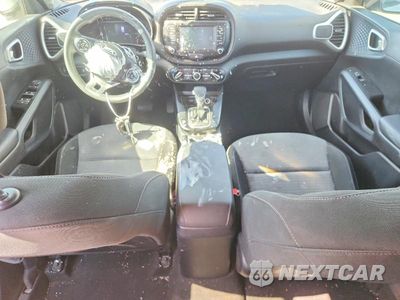 Zdjęcie 8 z 13 samochodu: 2021 KIA SOUL S VIN:KNDJ23AU6M7126099 - miniatura