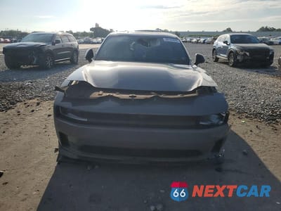 Piąte zdjęcie samochodu w środku: 2025 DODGE CHARGER DAYTONA R/T VIN:2C3CDBCK7SR559343 - miniatura