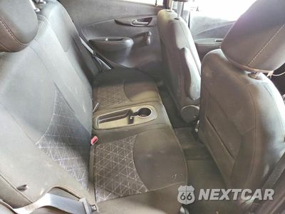 Zdjęcie 10 z 13 samochodu: 2020 CHEVROLET SPARK LS VIN:KL8CB6SA0LC473828 - miniatura