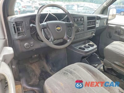 Zdjęcie 8 z 13 samochodu: 2013 CHEVROLET EXPRESS G1500 VIN:1GCSGAF44D1107976 - miniatura
