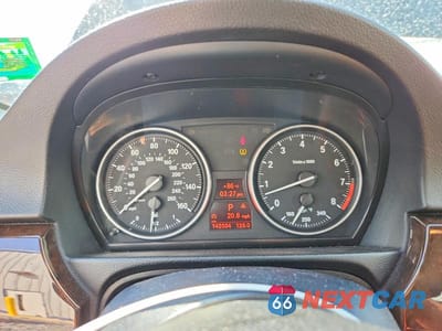 Zdjęcie 9 z 12 samochodu: 2011 BMW 328 XI SULEV VIN:WBAKF5C56BE395767 - miniatura
