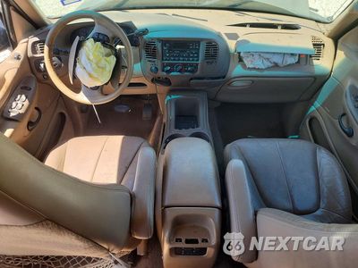 Zdjęcie 8 z 13 samochodu: 1999 FORD EXPEDITION VIN:1FMPU18L2XLB93148 - miniatura