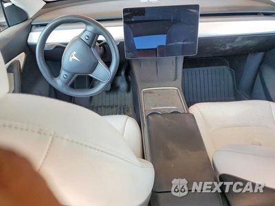 Zdjęcie 8 z 12 samochodu: 2021 TESLA MODEL Y VIN:5YJYGDEE9MF205267 - miniatura
