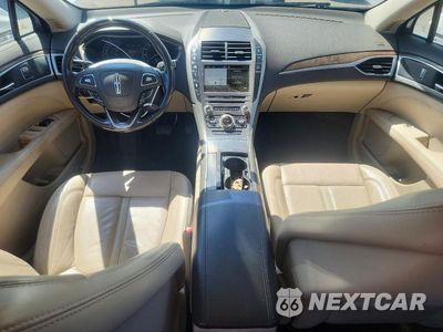 Zdjęcie 8 z 12 samochodu: 2017 LINCOLN MKZ SELECT VIN:3LN6L5C9XHR603294 - miniatura