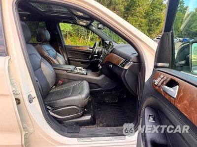 Piąte zdjęcie samochodu w środku: 2019 MERCEDES-BENZ GLE 43 AMG VIN:4JGDA6EB5KB187282 - miniatura