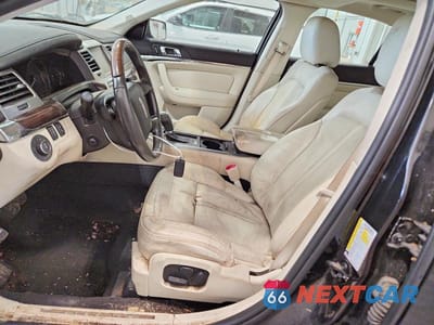 Zdjęcie 7 z 12 samochodu: 2010 LINCOLN MKS VIN:1LNHL9ER7AG603134 - miniatura
