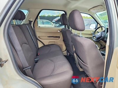 Zdjęcie 11 z 13 samochodu: 2008 MAZDA TRIBUTE S VIN:4F2CZ06158KM28696 - miniatura