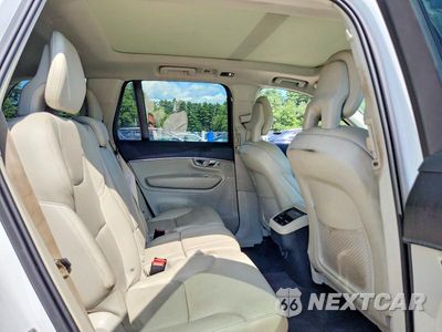 Zdjęcie 11 z 13 samochodu: 2020 VOLVO XC90 T5 MOMENTUM VIN:YV4102PK6L1555859 - miniatura