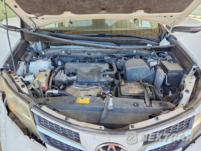 Zdjęcie 11 z 12 samochodu: 2015 TOYOTA RAV4 XLE VIN:JTMRFREV3FD135960 - miniatura