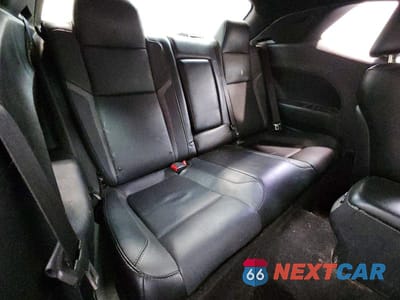 Zdjęcie 10 z 12 samochodu: 2016 DODGE CHALLENGER SXT VIN:2C3CDZAG9GH316766 - miniatura