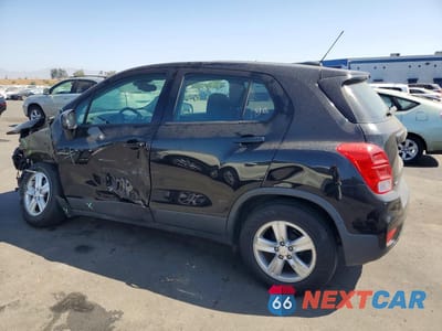 Drugie zdjęcie samochodu z przodu: 2020 CHEVROLET TRAX LS VIN:3GNCJKSB6LL308230 - miniatura