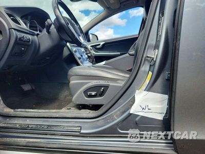 Zdjęcie 13 z 14 samochodu: 2018 VOLVO V60 CROSS COUNTRY PREMIER VIN:YV440MWK1J2055335 - miniatura
