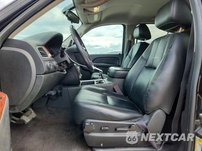Zdjęcie 7 z 12 samochodu: 2013 CHEVROLET TAHOE K1500 LT VIN:1GNSKBE02DR297224 - miniatura