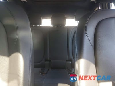 Zdjęcie 10 z 14 samochodu: 2021 BMW X1 XDRIVE28I VIN:WBXJG9C04M5S32449 - miniatura