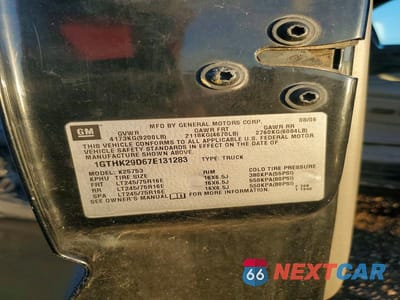 Zdjęcie 12 z 12 samochodu: 2007 GMC SIERRA 2500HD CLASSIC VIN:1GTHK29D67E131283 - miniatura
